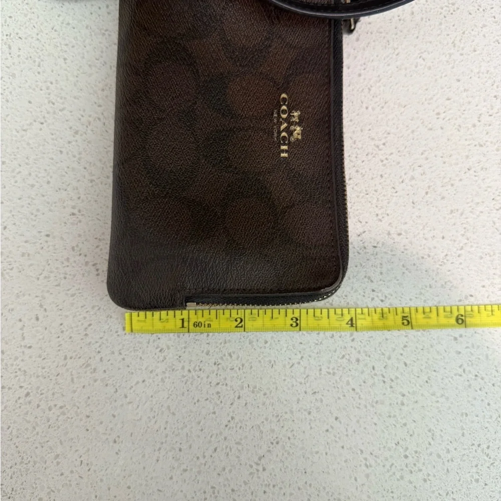 COACH Brown Tote and Wristlet Set - Picture 14 of 14